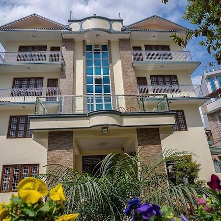 Norbu Hotel Katmandu Zewnętrze zdjęcie